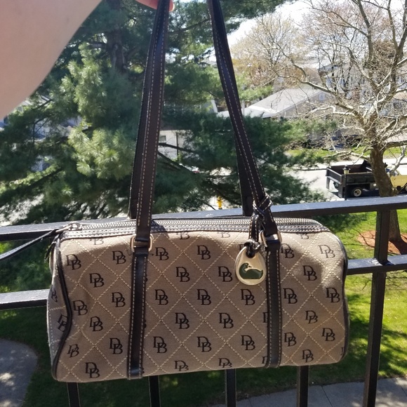 Vintage Dooney & Bourke Handbag - Picture 2 of 7